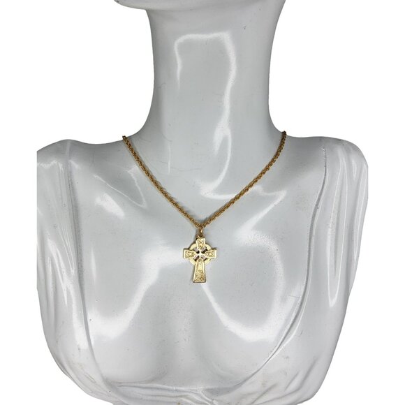 Vintage Celtic Cross Goldtone over Sterling Silver Pendant on 18" goldtone rope - Picture 12 of 12